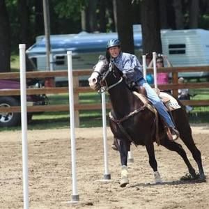 Meet your Posher, Amanda